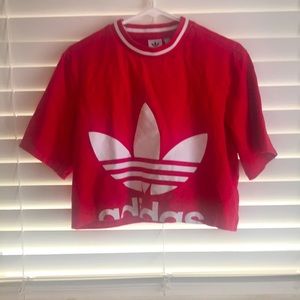 Cropped Adidas Shirt